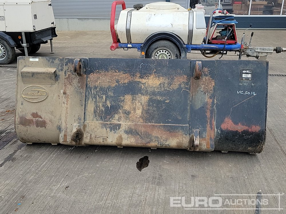 Strickland 90" Loading Bucket to suit Telehandler - Skuffe: bilde 4 Strickland 90" Loading Bucket to suit Telehandler - Skuffe: bilde 4
