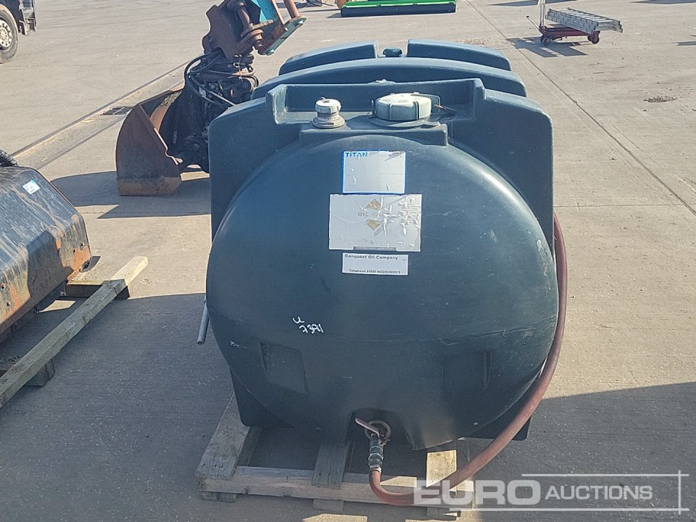Titan Static Plastic Oil Bowser - Lagringstank: bilde 4 Titan Static Plastic Oil Bowser - Lagringstank: bilde 4