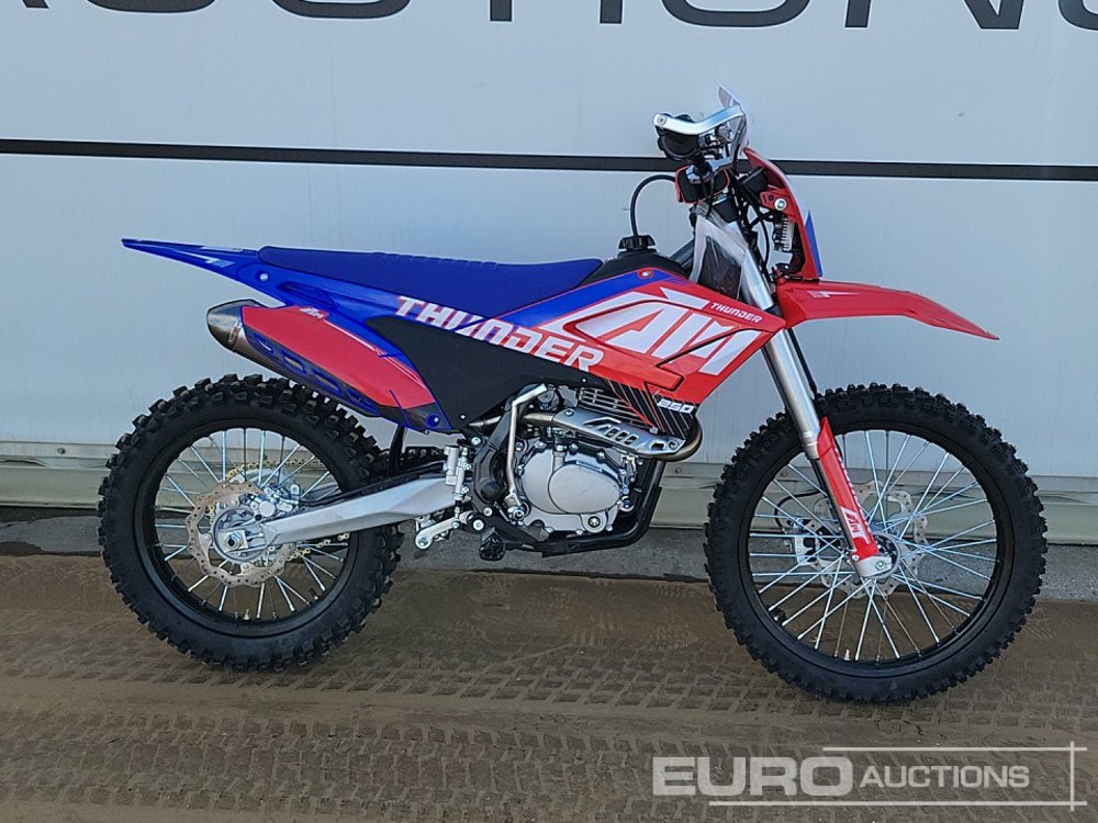 Unused 2025 Apollo Thunder 250cc Motorcross Bike, 21" Front, 18" Rear Tyres, Electric Start, Air Cooled, Hydraulic Suspension, Disc Brakes, Lighting Kit (UNASSEMBLED) - Motorsykkel: bilde 5 Unused 2025 Apollo Thunder 250cc Motorcross Bike, 21" Front, 18" Rear Tyres, Electric Start, Air Cooled, Hydraulic Suspension, Disc Brakes, Lighting Kit (UNASSEMBLED) - Motorsykkel: bilde 5