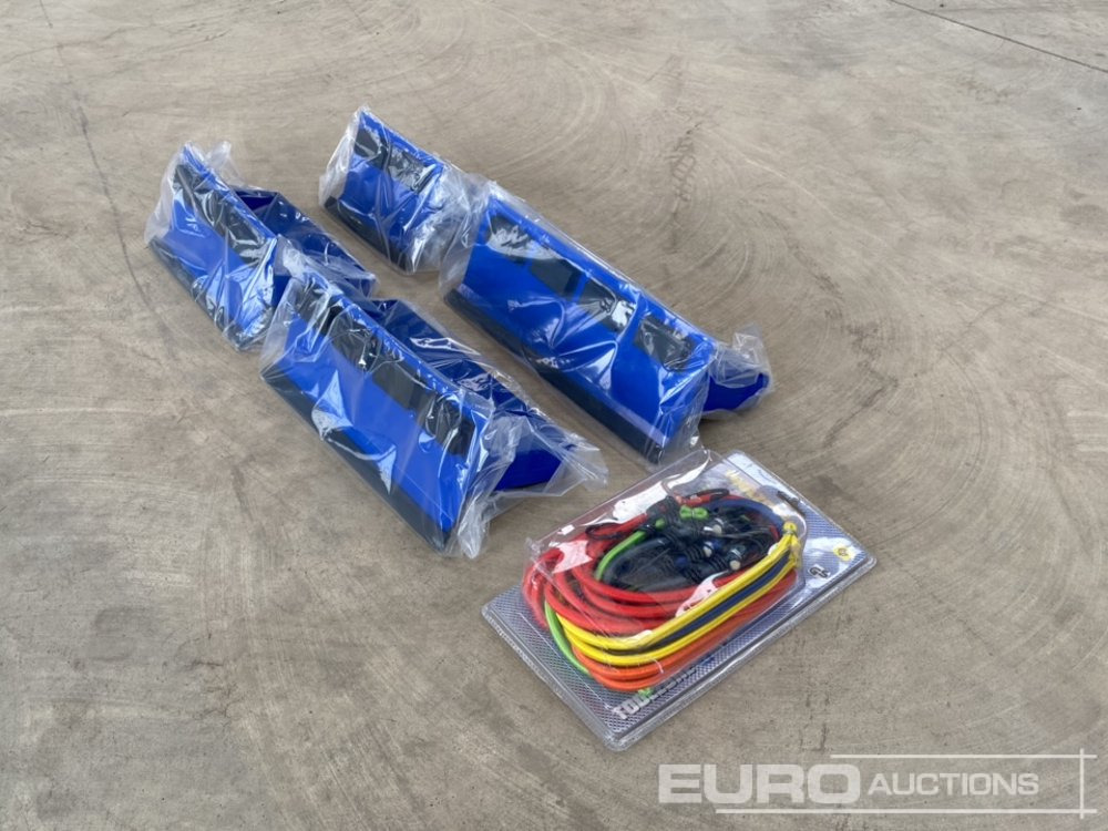Unused 4Pc Magnetic Tool Trays, Bungee Set (2 of) - Verkstedutstyr: bilde 1 Unused 4Pc Magnetic Tool Trays, Bungee Set (2 of) - Verkstedutstyr: bilde 1