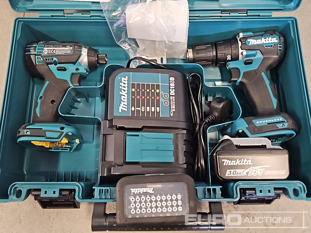 Unused Makita DHP453 18V LXT Combi Dril, Makita DTD152 18V LXT Impact Driver, Battery, Charger, Bit Set - Verkstedutstyr: bilde 3 Unused Makita DHP453 18V LXT Combi Dril, Makita DTD152 18V LXT Impact Driver, Battery, Charger, Bit Set - Verkstedutstyr: bilde 3