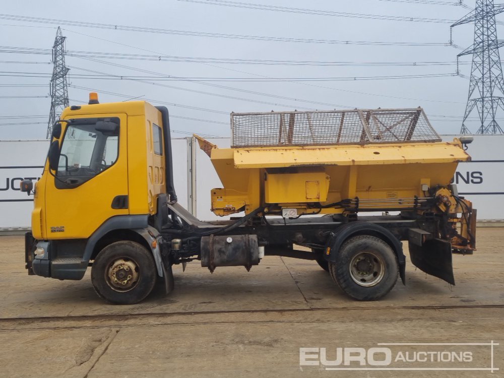 2003 DAF LF45.150 - Utility-/ Spesiell maskin: bilde 2 2003 DAF LF45.150 - Utility-/ Spesiell maskin: bilde 2