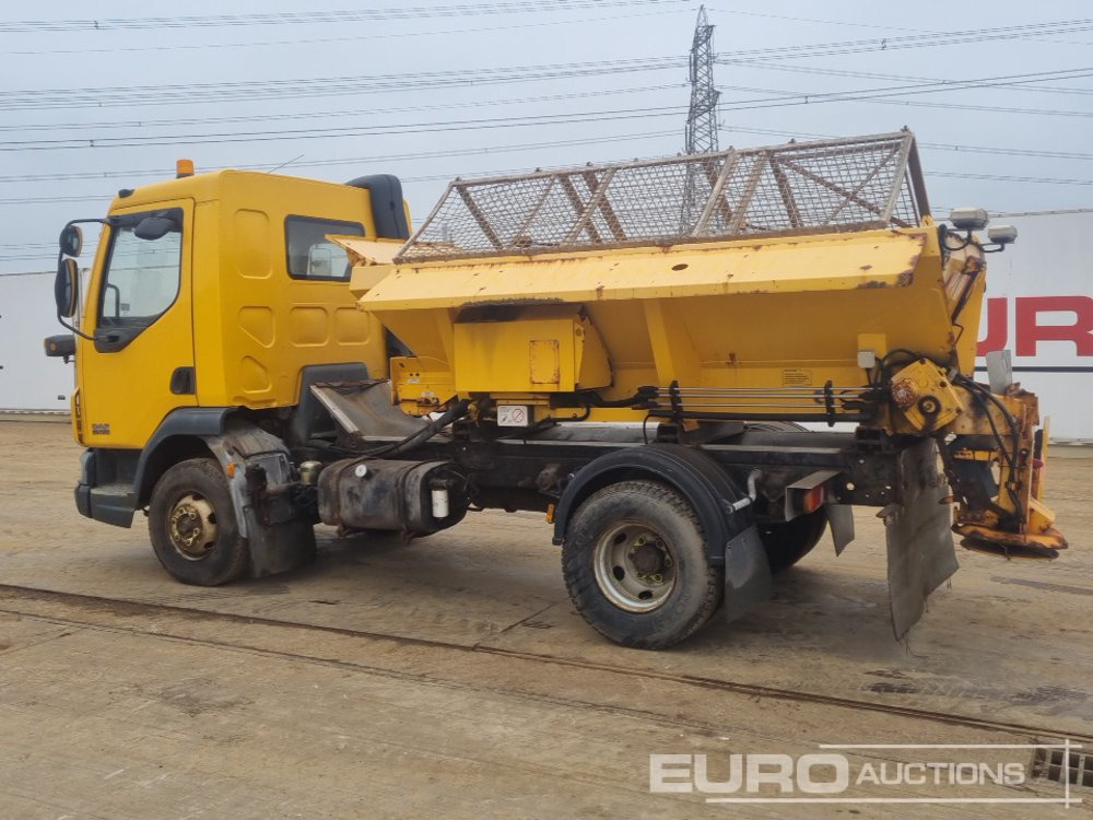 2003 DAF LF45.150 - Utility-/ Spesiell maskin: bilde 3 2003 DAF LF45.150 - Utility-/ Spesiell maskin: bilde 3