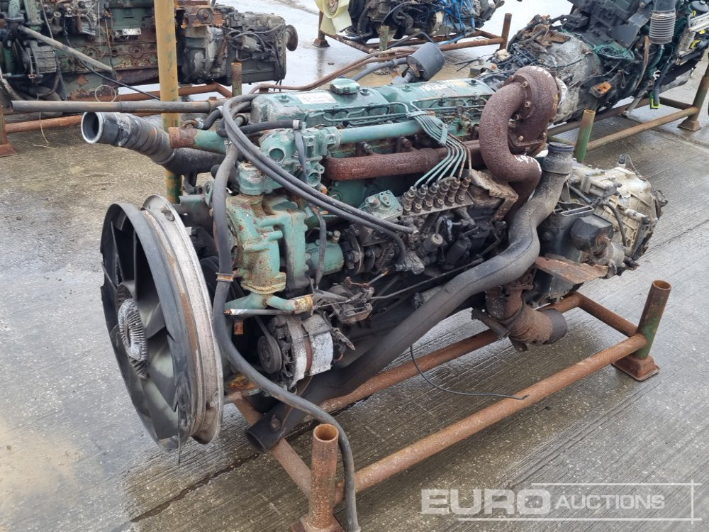 Volvo 6 Cylinder Engine, Gearbox - Motor: bilde 5 Volvo 6 Cylinder Engine, Gearbox - Motor: bilde 5