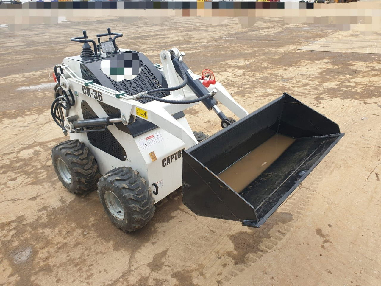 Diversen CK-36 - Kompaktlaster: bilde 1 Diversen CK-36 - Kompaktlaster: bilde 1