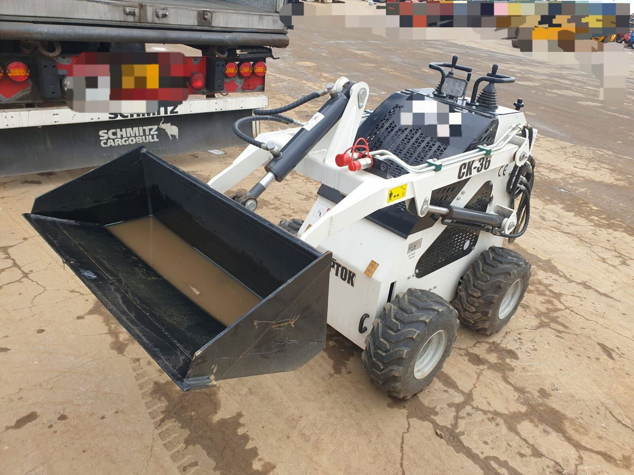 Diversen CK-36 - Kompaktlaster: bilde 5 Diversen CK-36 - Kompaktlaster: bilde 5