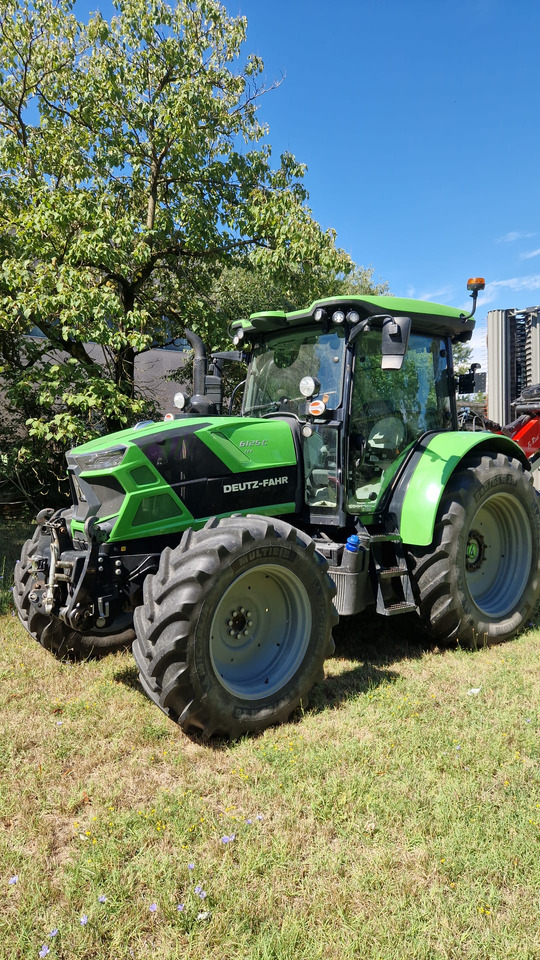 Trattore usato Deutz-Fahr 6125 C TTV - Traktor: bilde 1 Trattore usato Deutz-Fahr 6125 C TTV - Traktor: bilde 1
