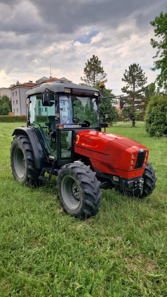 Trattore usato Same Dorado 70 Classic - Traktor: bilde 1 Trattore usato Same Dorado 70 Classic - Traktor: bilde 1