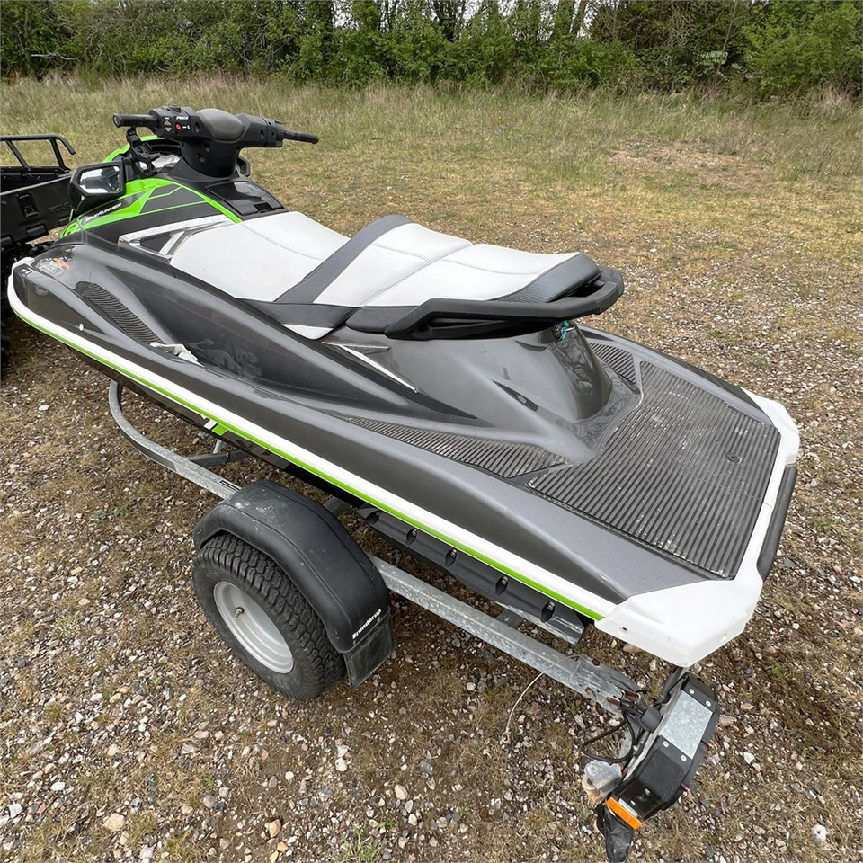 Yamaha Wavwrunner VXR - Annet utstyr: bilde 5 Yamaha Wavwrunner VXR - Annet utstyr: bilde 5