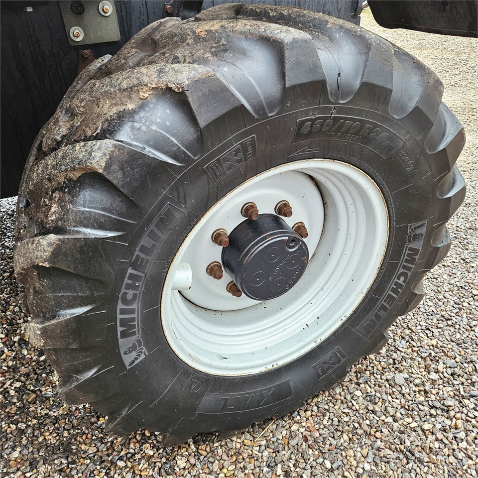 Teleskoplastere CASE IH Farmlift 742: bilde 27