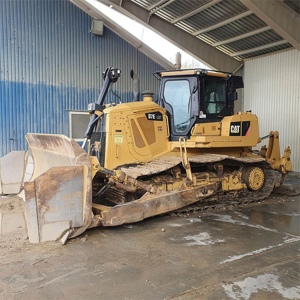 Leie Caterpillar D7E LGP Caterpillar D7E LGP: bilde 12 Leie Caterpillar D7E LGP Caterpillar D7E LGP: bilde 12