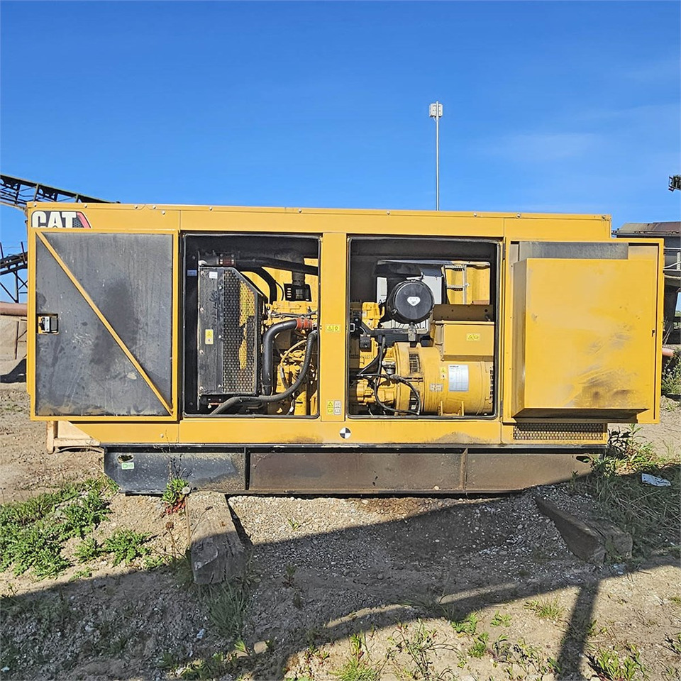 Caterpillar DE250 E0 - Elektrisk generator: bilde 3 Caterpillar DE250 E0 - Elektrisk generator: bilde 3
