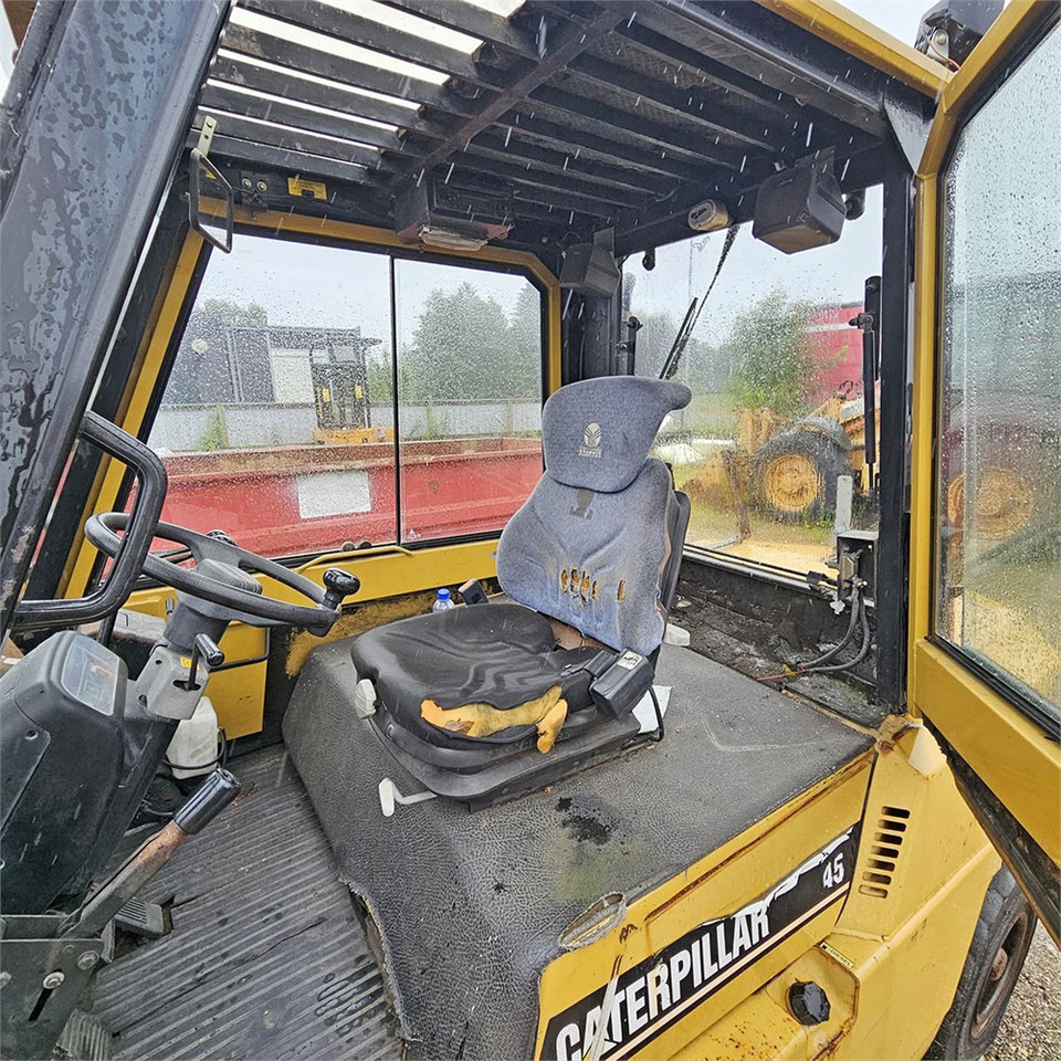 Leie Caterpillar DP45 Caterpillar DP45: bilde 10