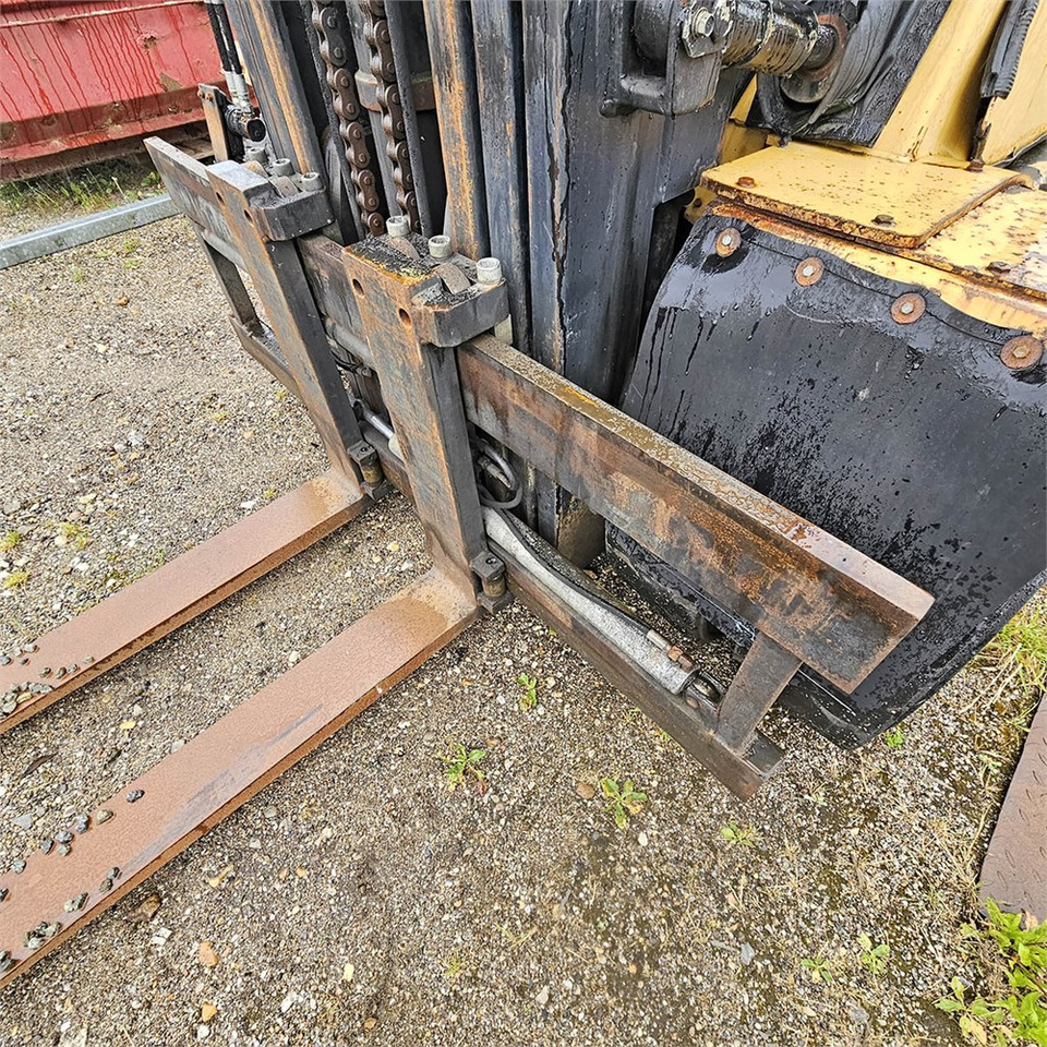 Leie Caterpillar DP45 Caterpillar DP45: bilde 17