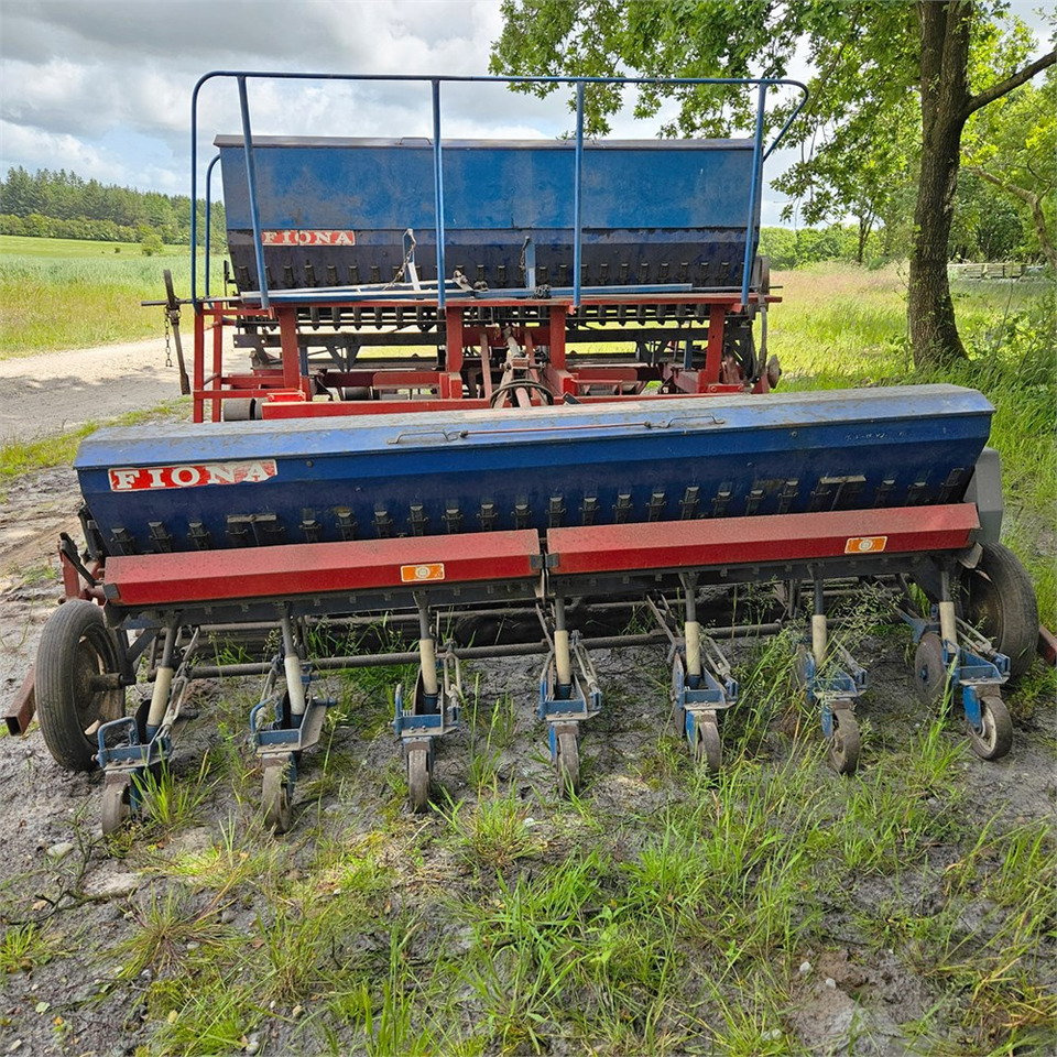 Fiona 4300 - Utstyr til såing og planting: bilde 2 Fiona 4300 - Utstyr til såing og planting: bilde 2