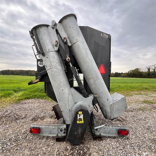 Fliegl ULS 400/500 - Husdyrhold-utstyr: bilde 4 Fliegl ULS 400/500 - Husdyrhold-utstyr: bilde 4