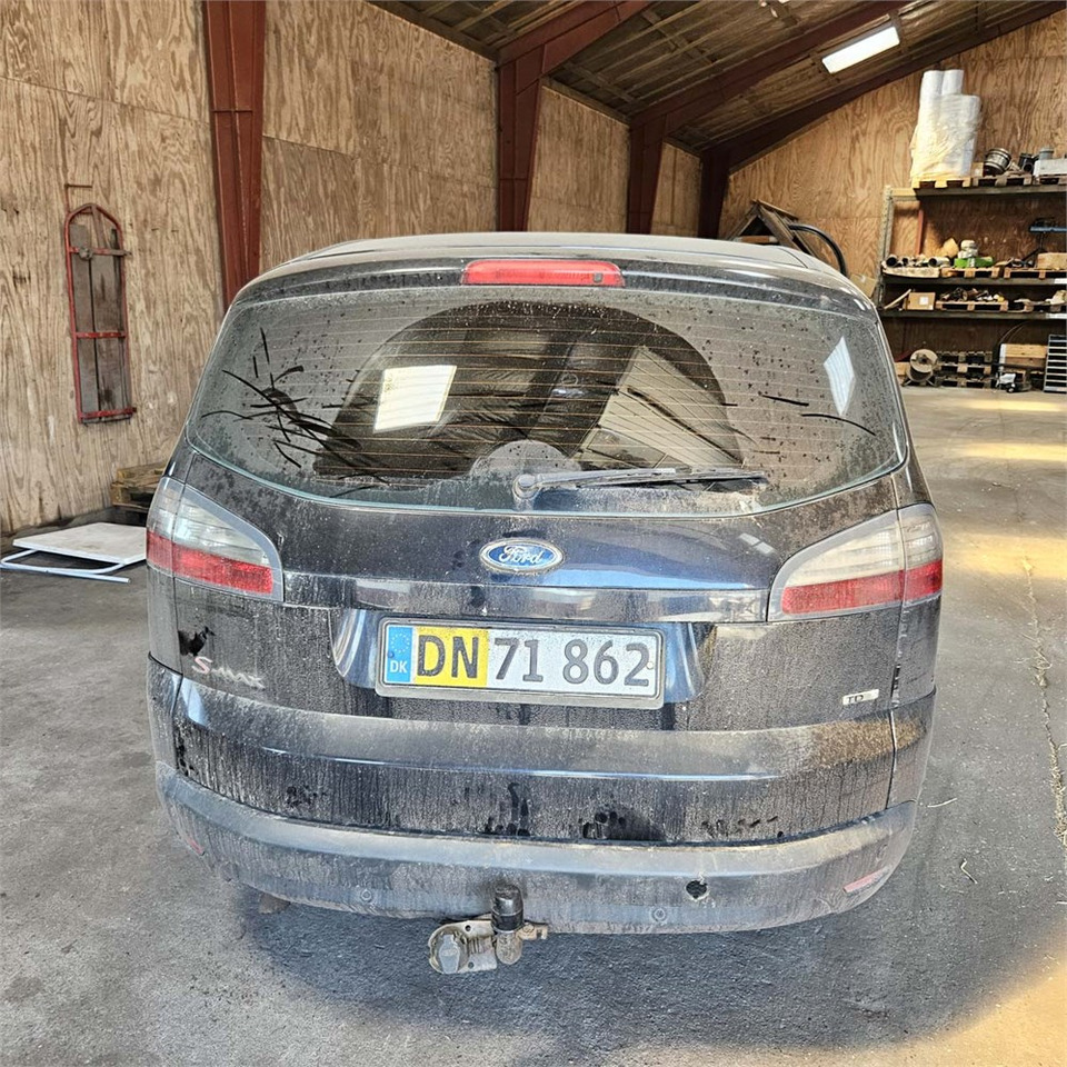 Ford S-Max - SUV: bilde 3 Ford S-Max - SUV: bilde 3