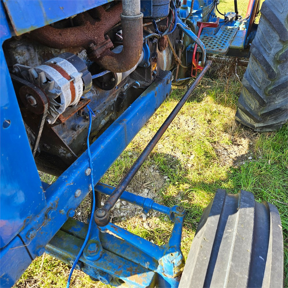 Traktor Ford T2: bilde 20 Traktor Ford T2: bilde 20