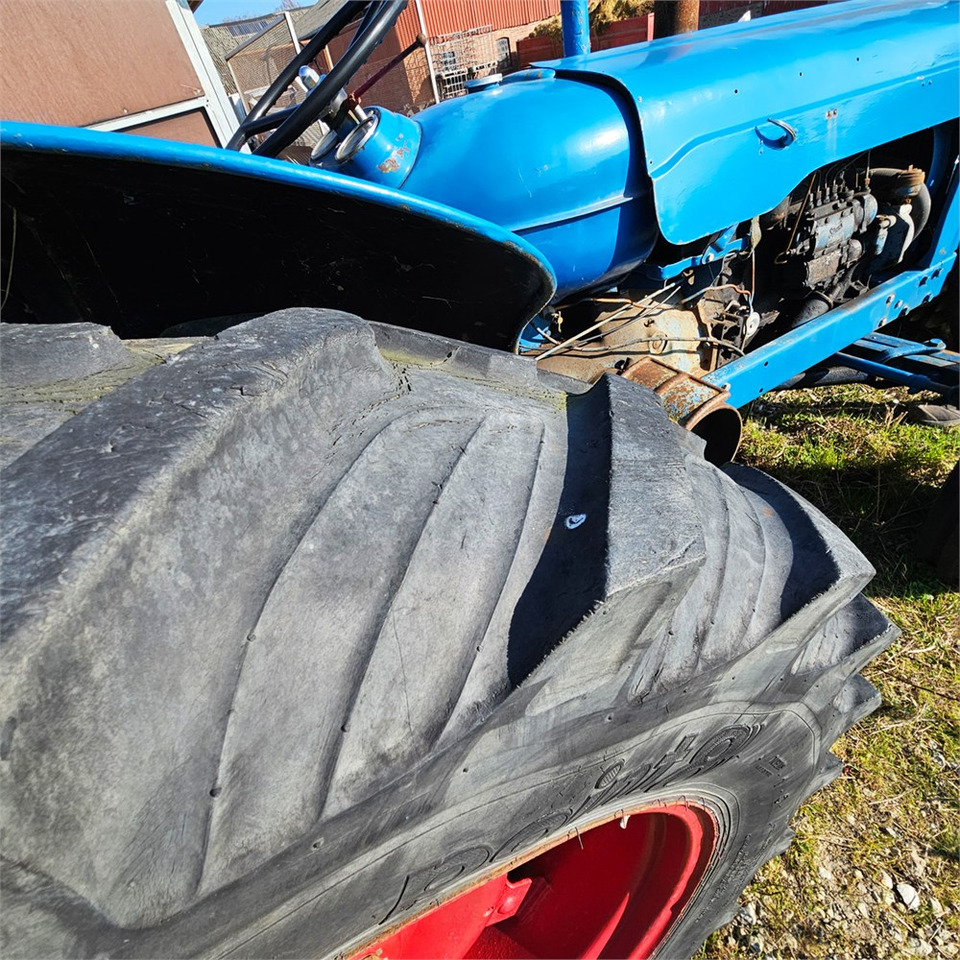 Traktor Ford T2: bilde 30 Traktor Ford T2: bilde 30