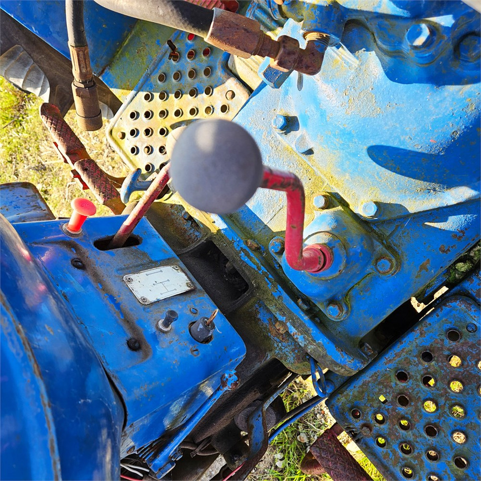 Traktor Ford T2: bilde 12 Traktor Ford T2: bilde 12