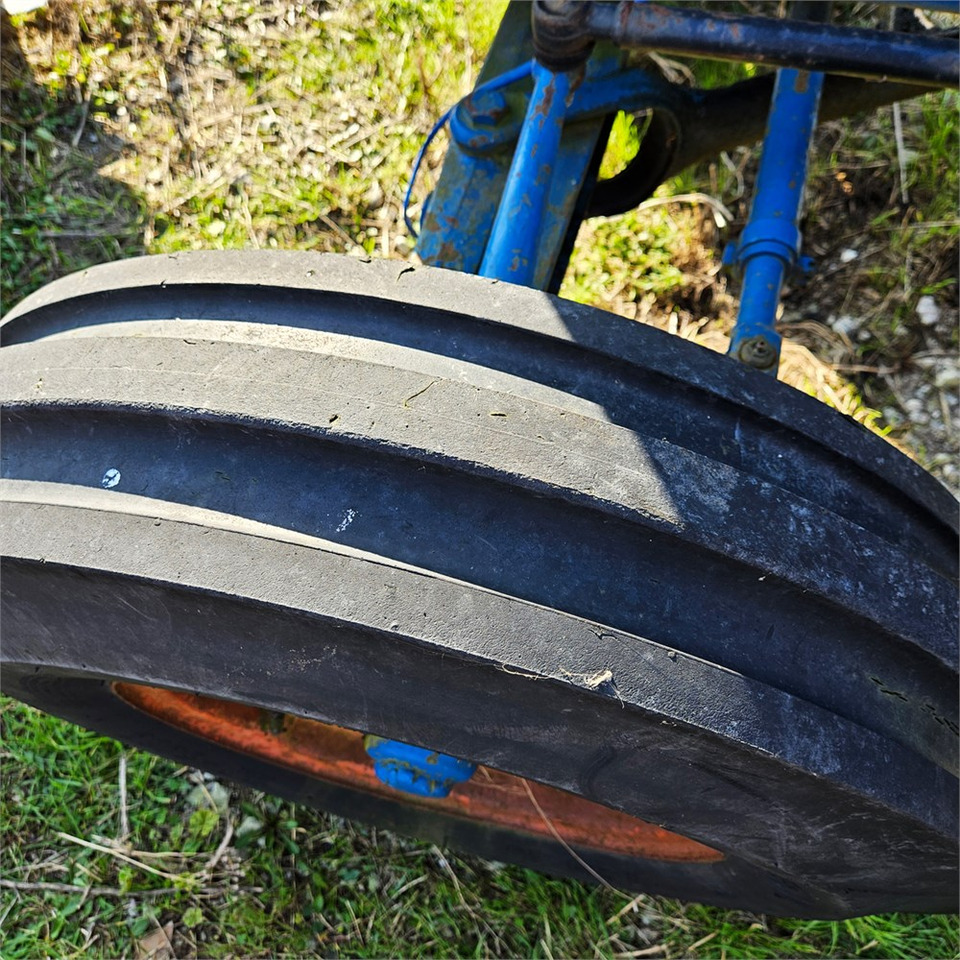 Traktor Ford T2: bilde 25 Traktor Ford T2: bilde 25