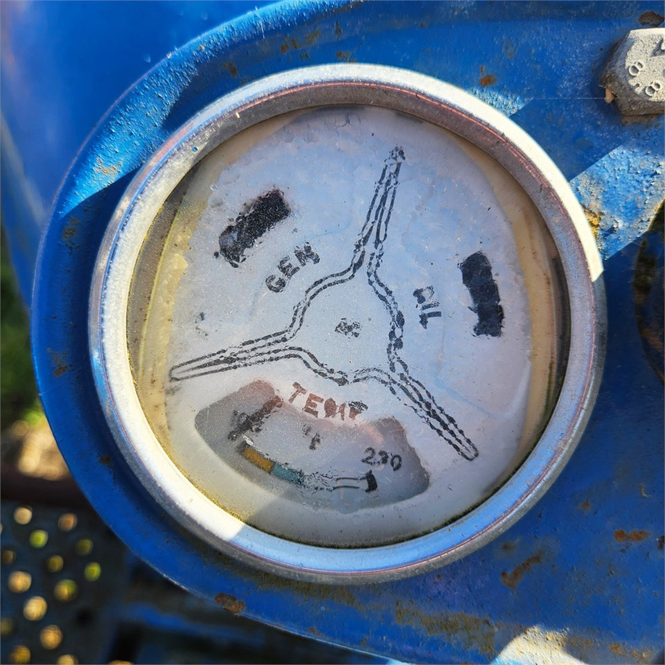 Traktor Ford T2: bilde 10 Traktor Ford T2: bilde 10