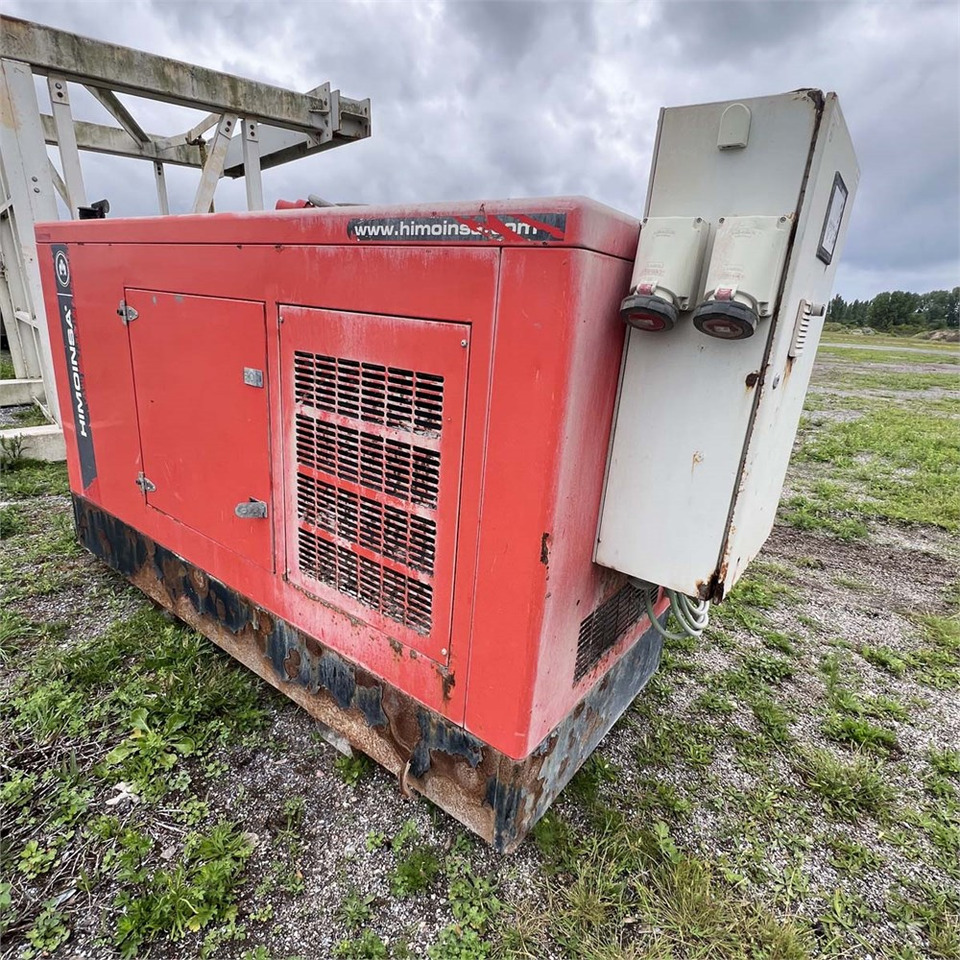 Himoinsa HFW 125 T5 - Elektrisk generator: bilde 4 Himoinsa HFW 125 T5 - Elektrisk generator: bilde 4