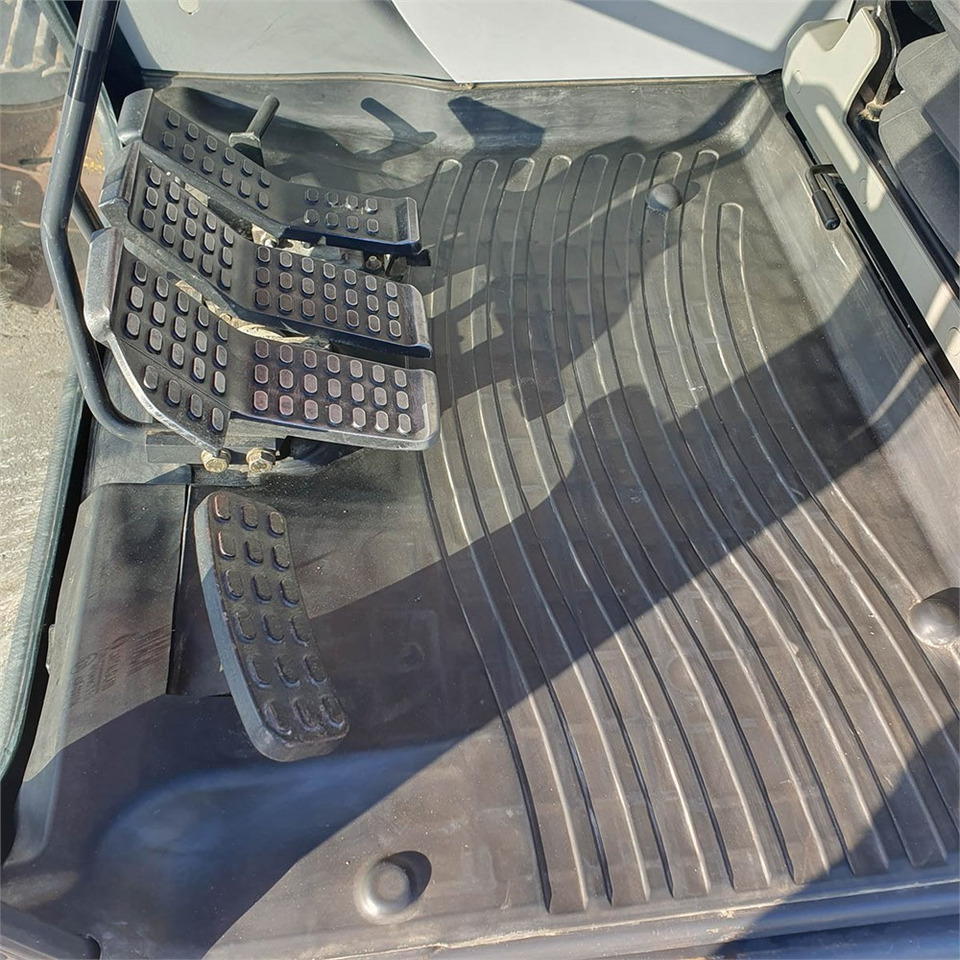 Beltegraver Hitachi Hitachi ZX250 LC-5B: bilde 20 Beltegraver Hitachi Hitachi ZX250 LC-5B: bilde 20