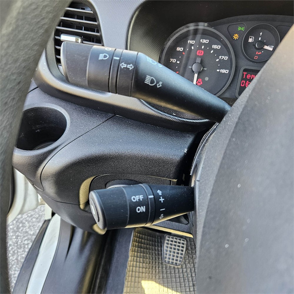 Kassebil Iveco Daily 35s17 3,0D: bilde 27