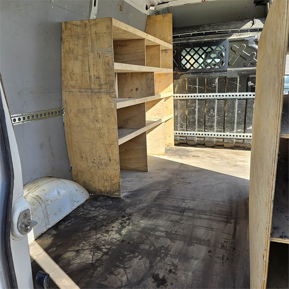 Kassebil Iveco Daily 35s17 3,0D: bilde 7