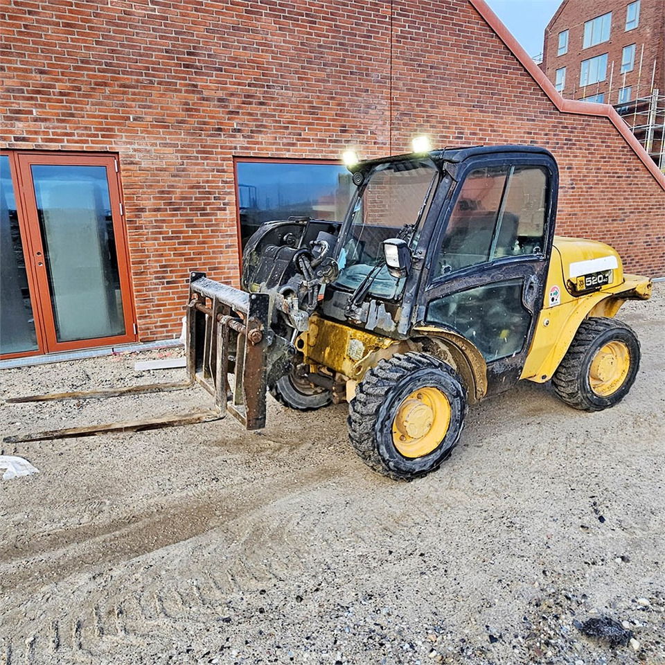 JCB 520-40 - Teleskoplastere: bilde 1 JCB 520-40 - Teleskoplastere: bilde 1