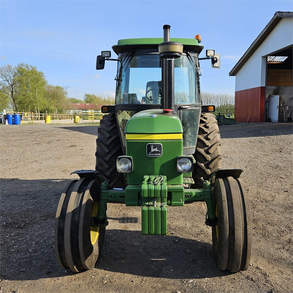 John Deere 2040 - Traktor: bilde 2 John Deere 2040 - Traktor: bilde 2