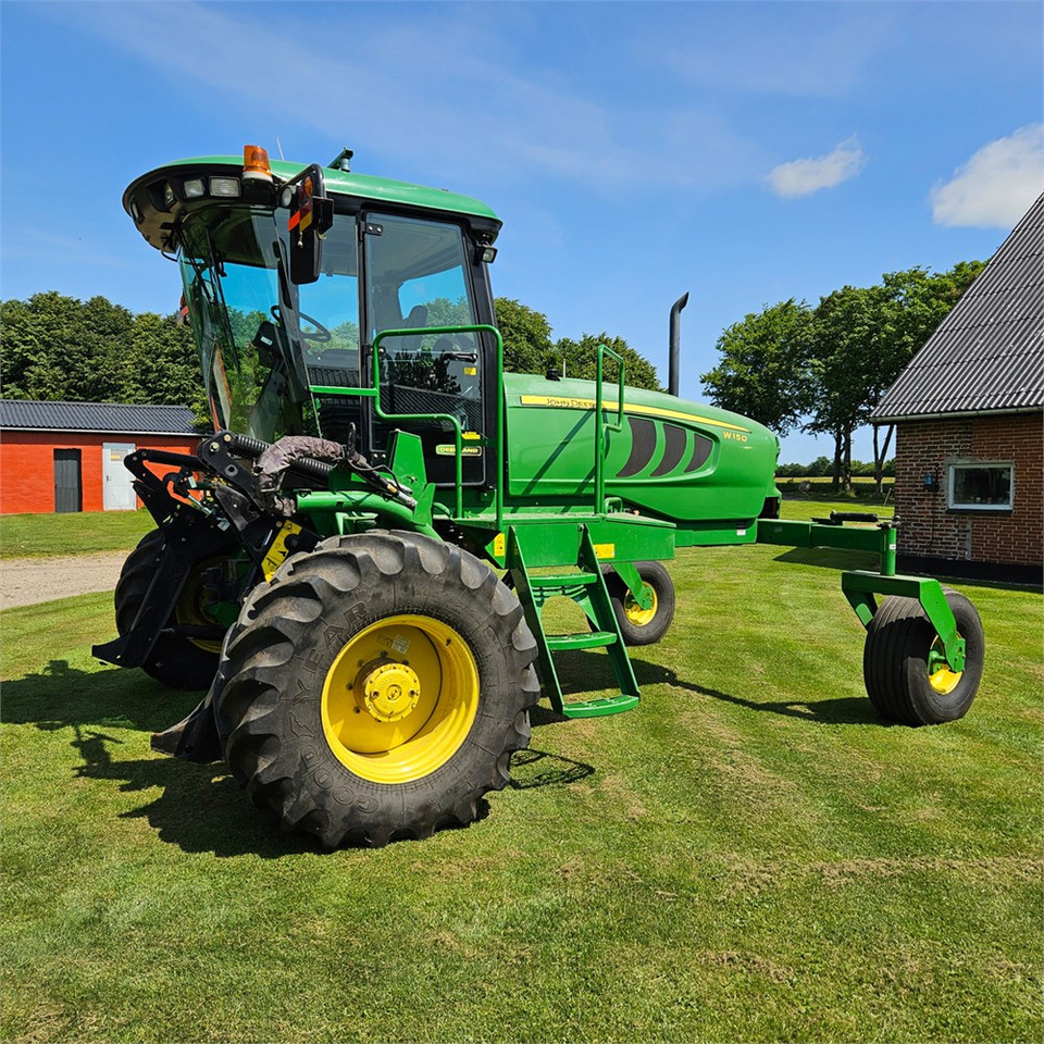 John Deere W150 - Tresker: bilde 1 John Deere W150 - Tresker: bilde 1