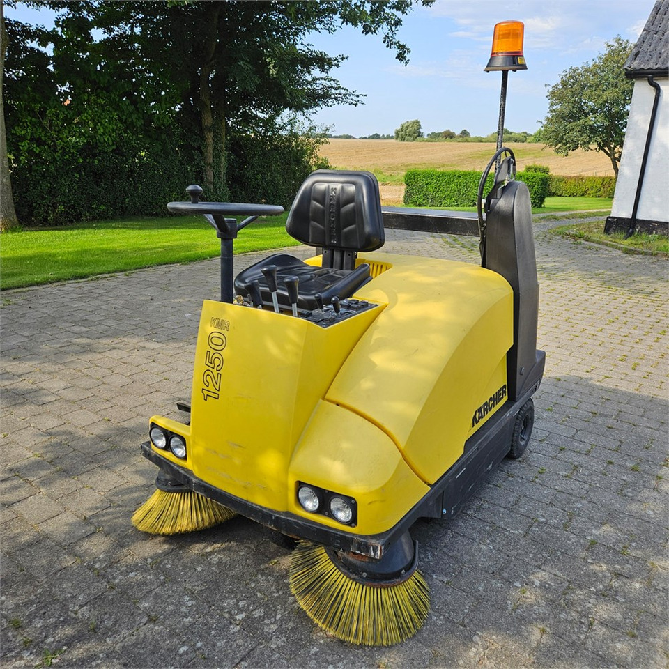 Kärcher KMR 1250 B - Industriell feiemaskin: bilde 2 Kärcher KMR 1250 B - Industriell feiemaskin: bilde 2