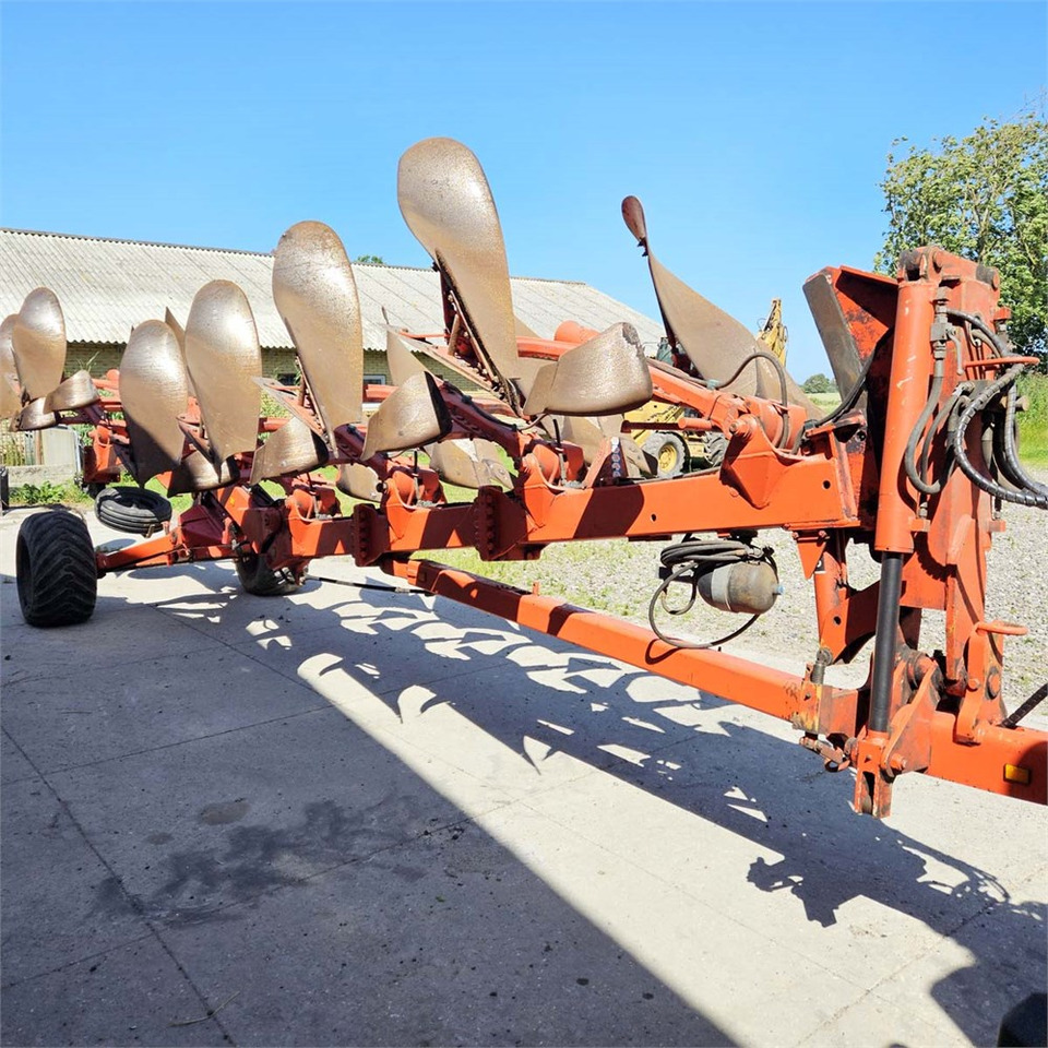 Kuhn SPVM.6F.NSH - Plog: bilde 1 Kuhn SPVM.6F.NSH - Plog: bilde 1