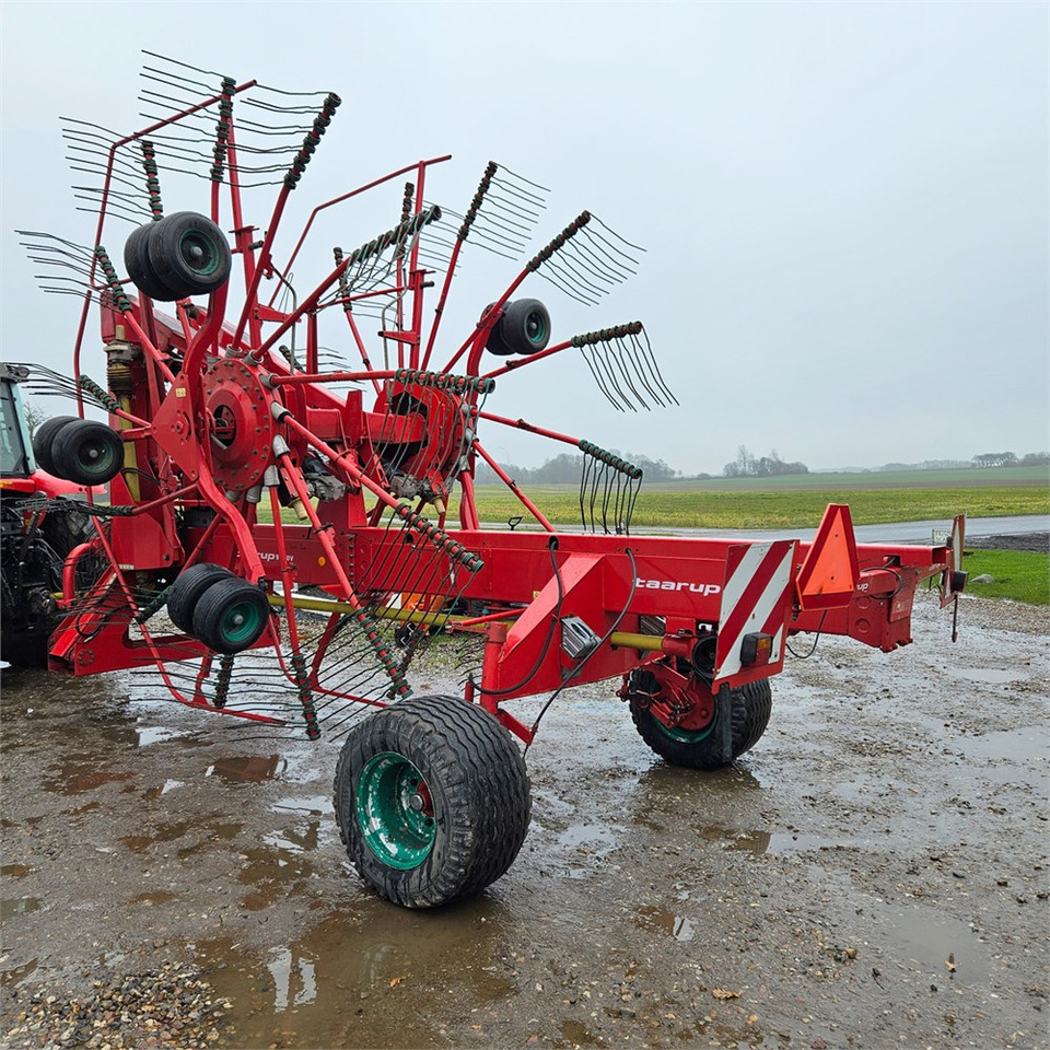 Kverneland Taarup 90150 V - Grasutstyr: bilde 2 Kverneland Taarup 90150 V - Grasutstyr: bilde 2