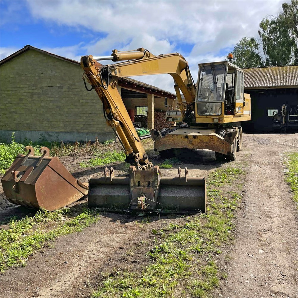 Liebherr A 902 - Hjulgraver: bilde 2 Liebherr A 902 - Hjulgraver: bilde 2