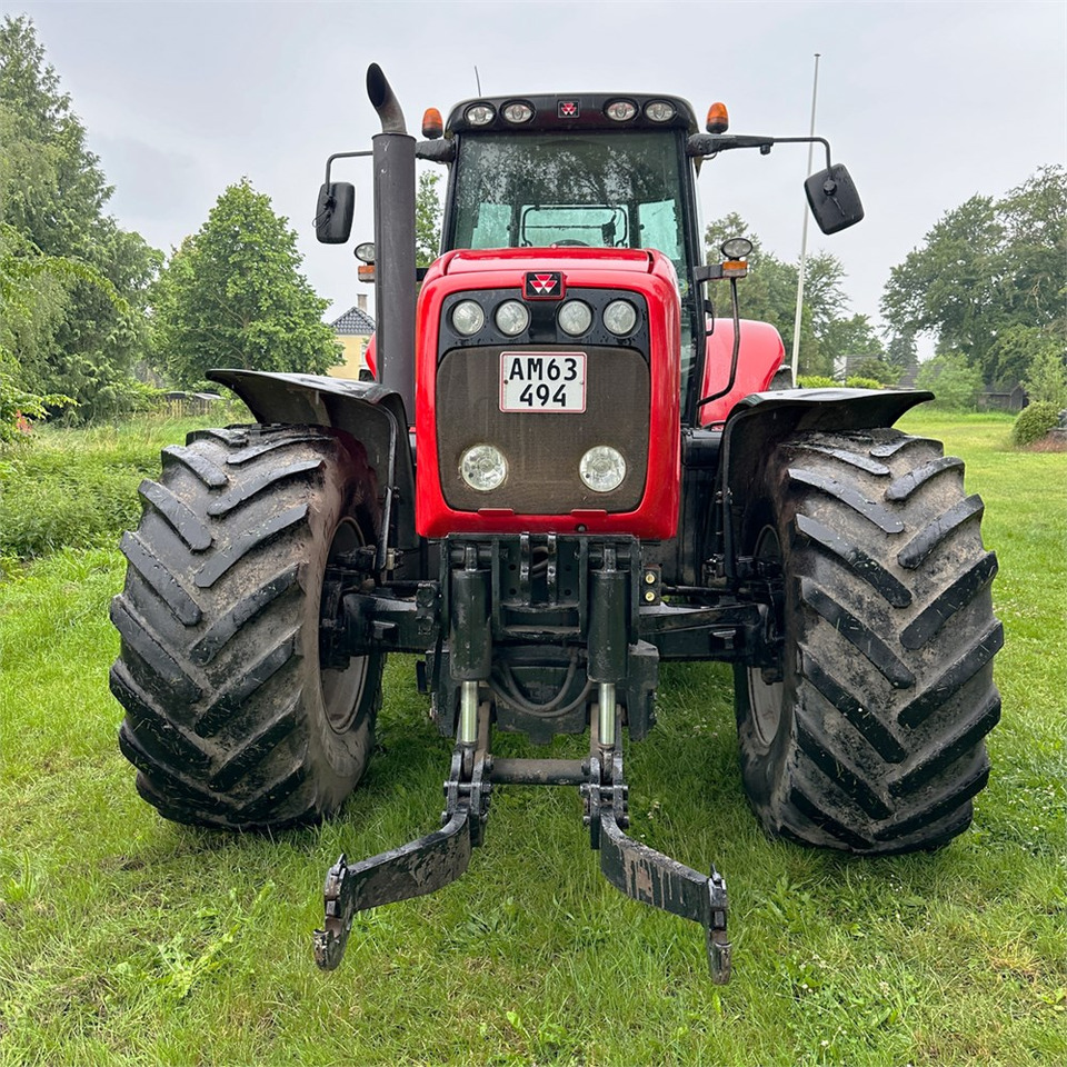 Massey Ferguson MF8460 Dyna-VT - Traktor: bilde 3 Massey Ferguson MF8460 Dyna-VT - Traktor: bilde 3