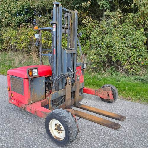 Moffett M4 25.3 - Medbringertruck: bilde 1 Moffett M4 25.3 - Medbringertruck: bilde 1
