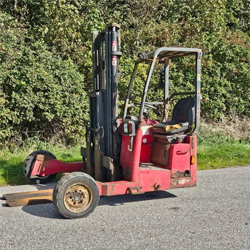 Moffett M4 25.3 - Medbringertruck: bilde 5 Moffett M4 25.3 - Medbringertruck: bilde 5