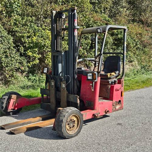 Moffett M4 25.3 - Medbringertruck: bilde 4 Moffett M4 25.3 - Medbringertruck: bilde 4