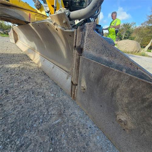 Grader New Holland F 106.7A: bilde 28