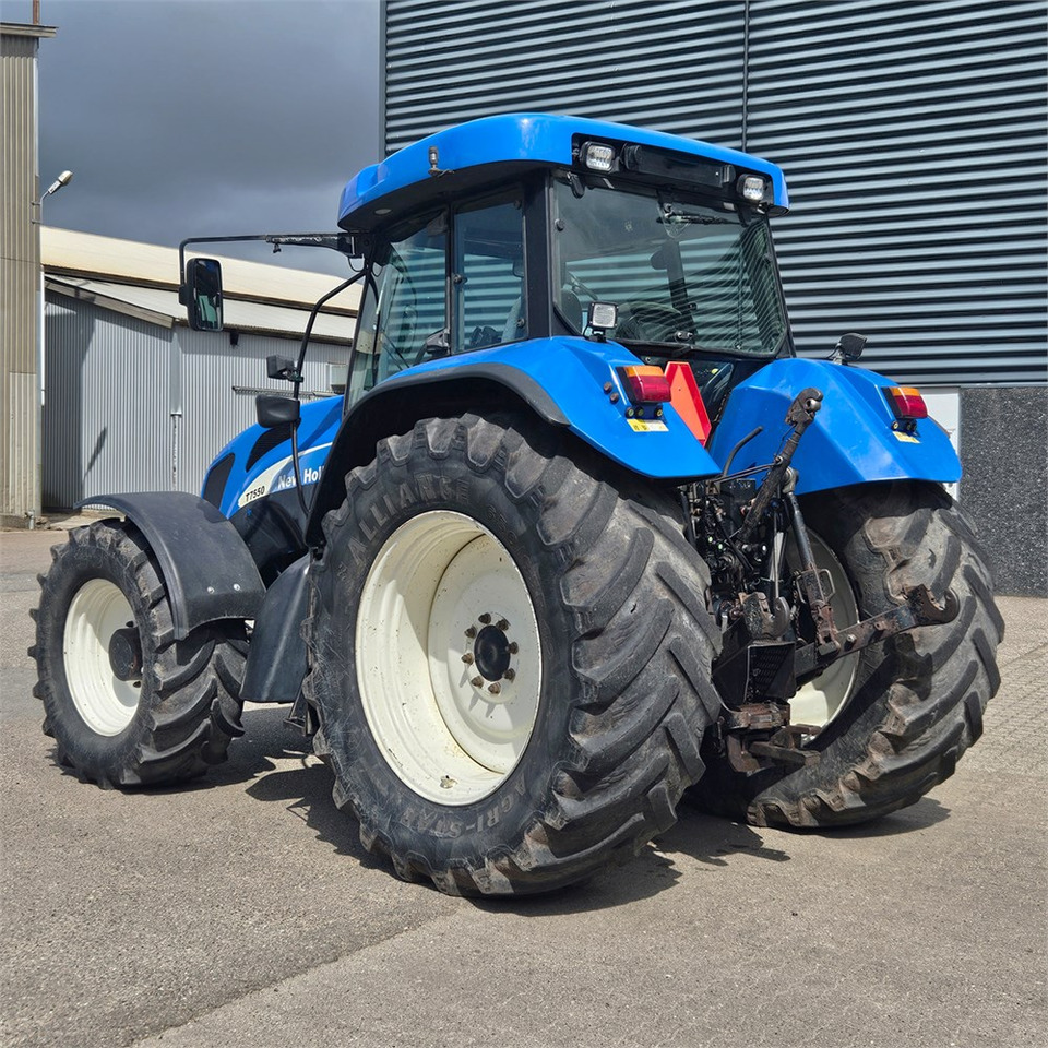 New Holland T7550 - Traktor: bilde 3 New Holland T7550 - Traktor: bilde 3