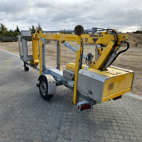 Omme Mini 12 EJ - Tilhengerlift: bilde 4 Omme Mini 12 EJ - Tilhengerlift: bilde 4