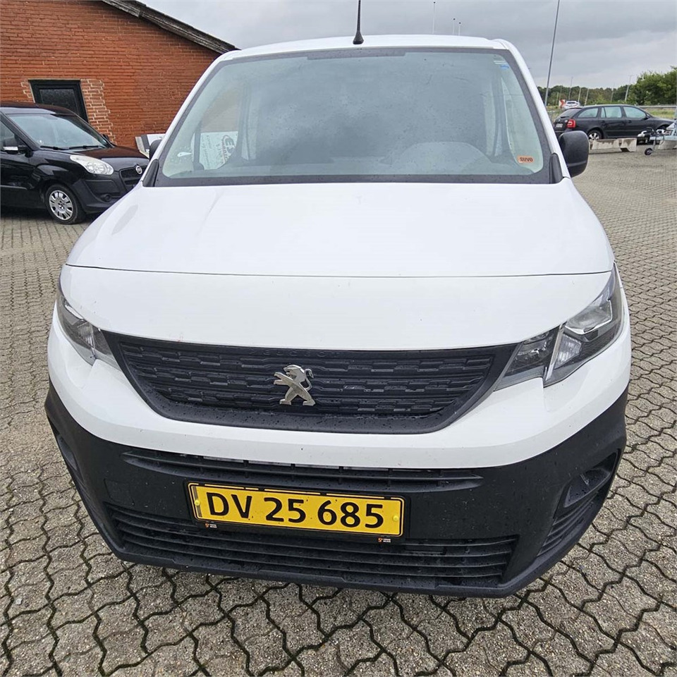 Små varebil Peugeot Partner 1,5 Blue HDI 100 L1: bilde 10 Små varebil Peugeot Partner 1,5 Blue HDI 100 L1: bilde 10