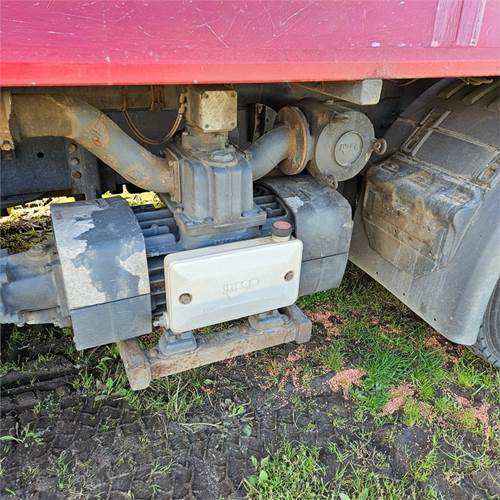 Vakuum lastebil Scania P250: bilde 47 Vakuum lastebil Scania P250: bilde 47