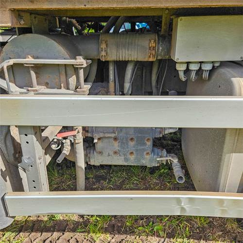 Vakuum lastebil Scania P250: bilde 48 Vakuum lastebil Scania P250: bilde 48