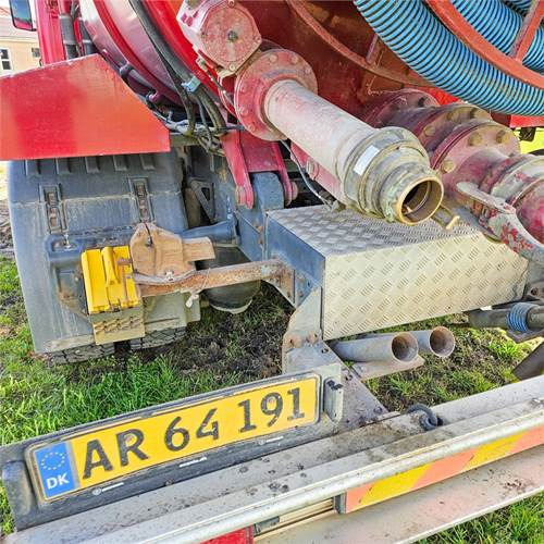 Vakuum lastebil Scania P250: bilde 29 Vakuum lastebil Scania P250: bilde 29