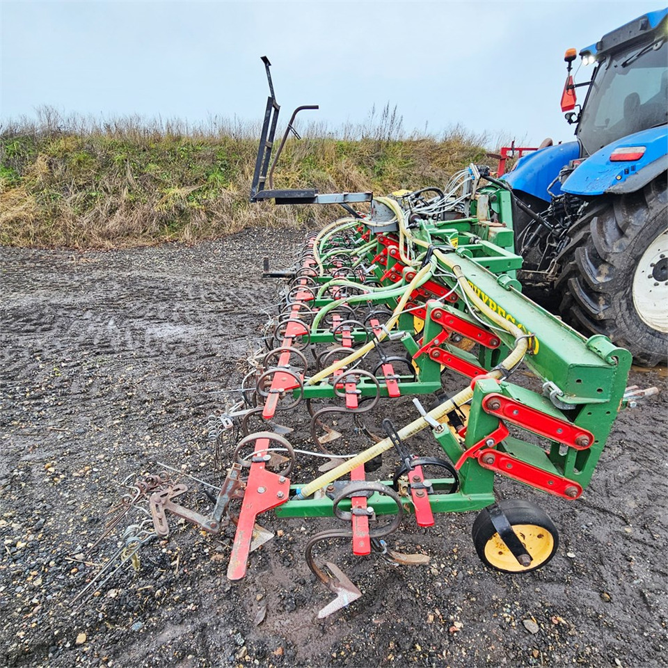 Thyregod Tim - 8 rows - Utstyr til såing og planting: bilde 2 Thyregod Tim - 8 rows - Utstyr til såing og planting: bilde 2