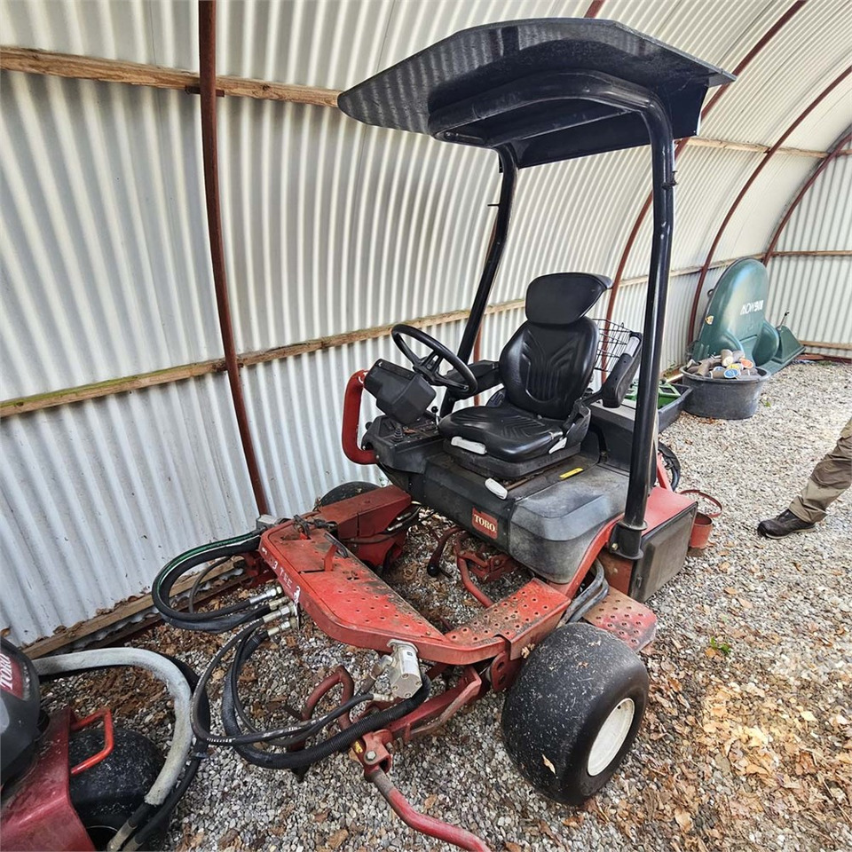 Toro Greensmaster 3250-D - Gressklipper: bilde 2 Toro Greensmaster 3250-D - Gressklipper: bilde 2